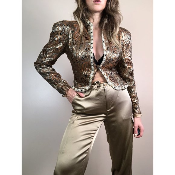 Lizard Queenz Closet - Picture 3 of 13